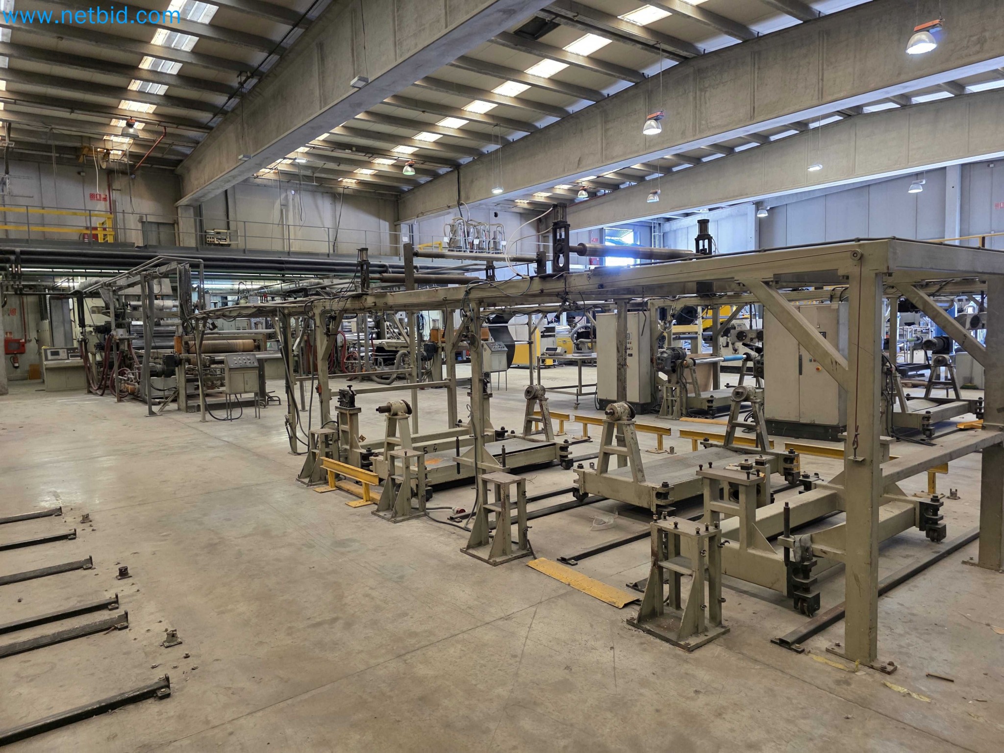 Factory Closure Auction: Plastic Sheet Extrusion Lines (PP/PE & PET)
-2