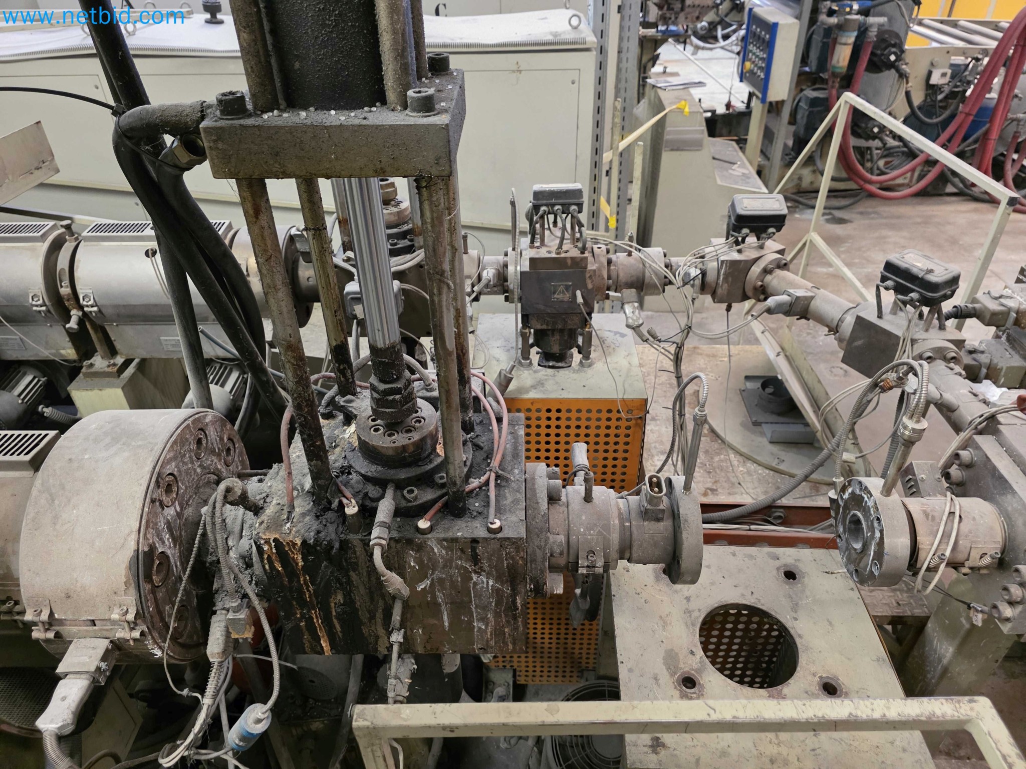 Factory Closure Auction: Plastic Sheet Extrusion Lines (PP/PE & PET)
-5