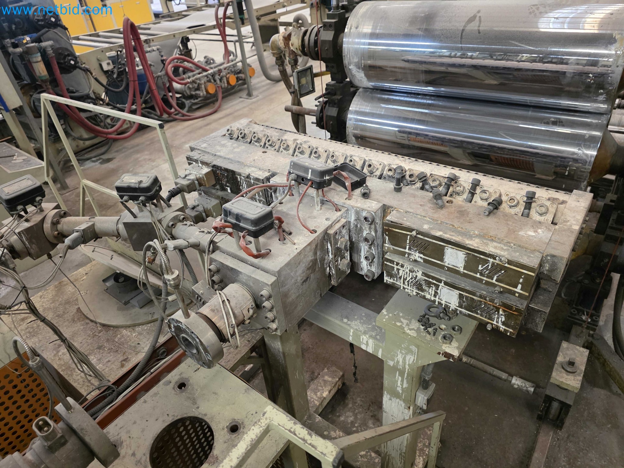 Factory Closure Auction: Plastic Sheet Extrusion Lines (PP/PE & PET)
-6