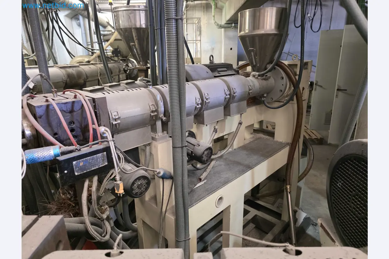 Factory Closure Auction: Plastic Sheet Extrusion Lines (PP/PE & PET)
-15