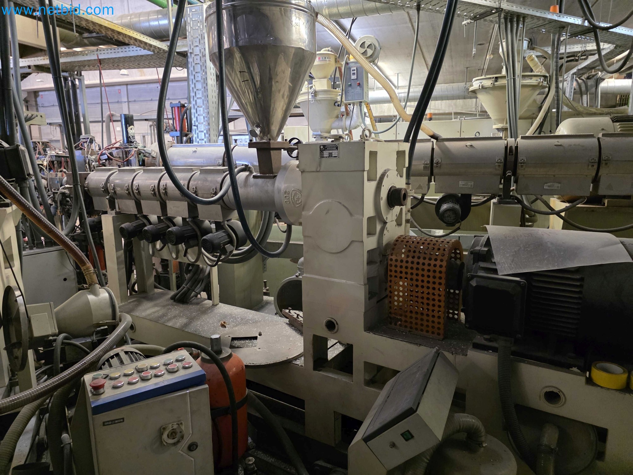 Factory Closure Auction: Plastic Sheet Extrusion Lines (PP/PE & PET)
-17