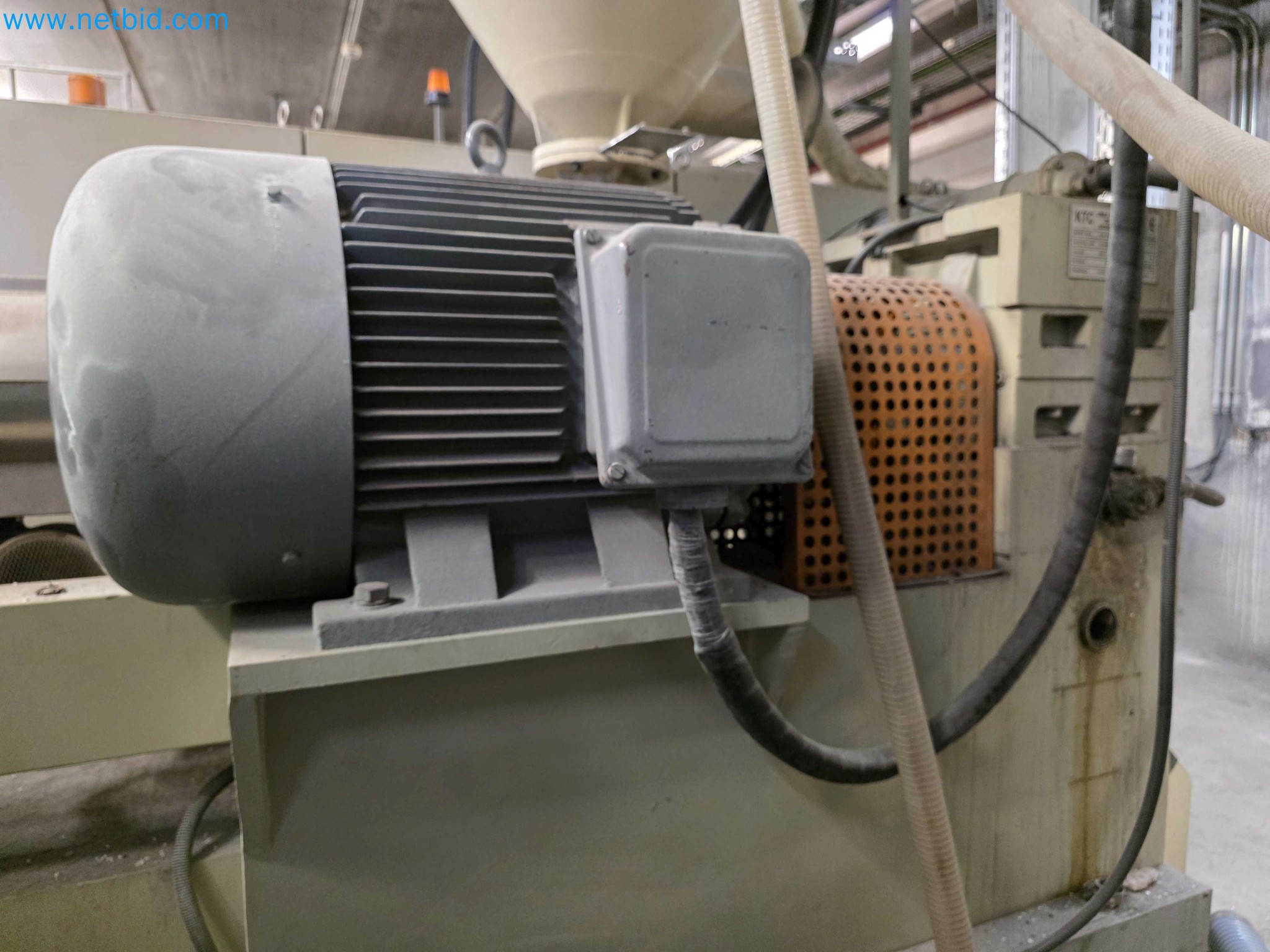Factory Closure Auction: Plastic Sheet Extrusion Lines (PP/PE & PET)
-25