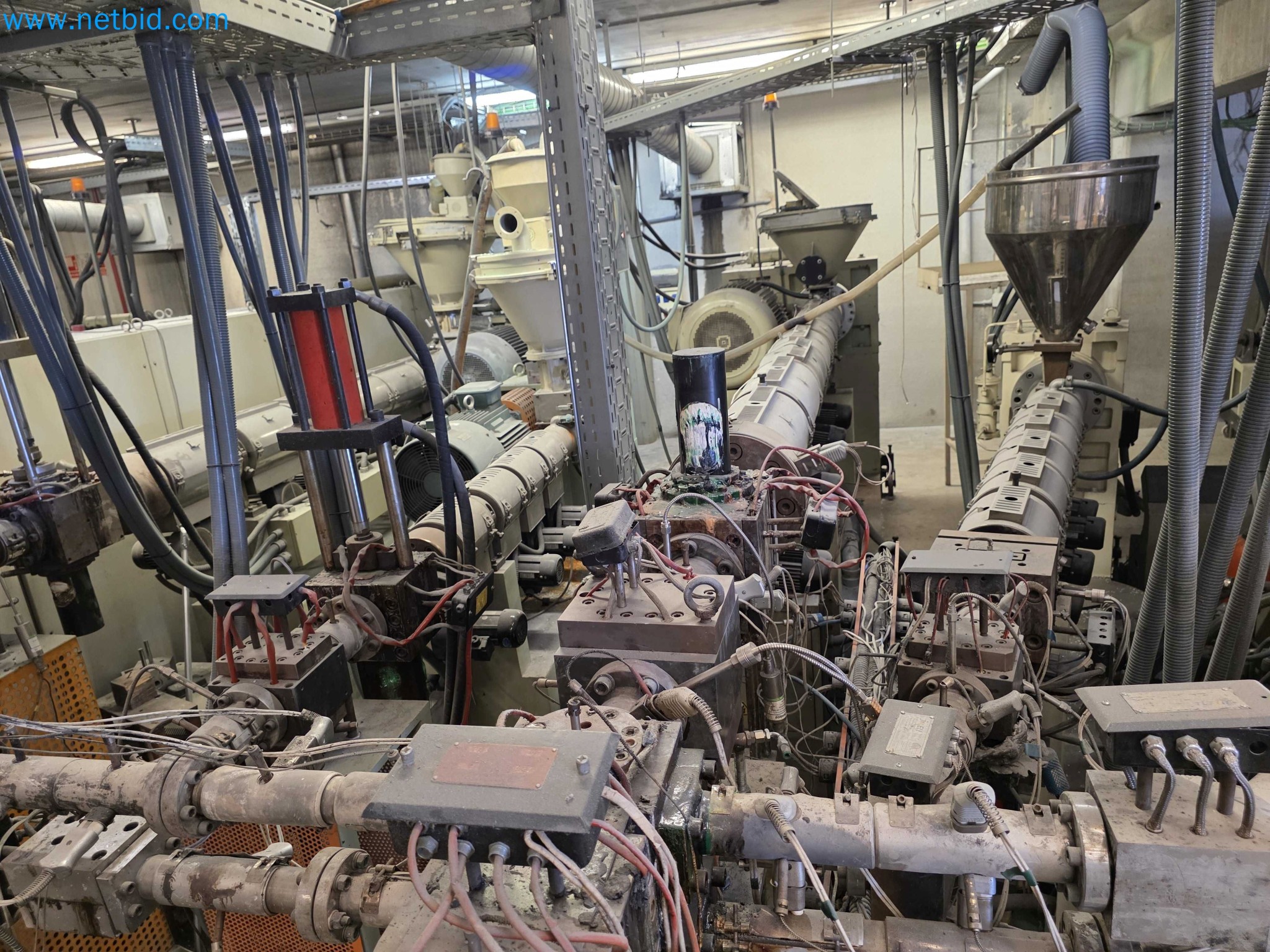 Factory Closure Auction: Plastic Sheet Extrusion Lines (PP/PE & PET)
-31