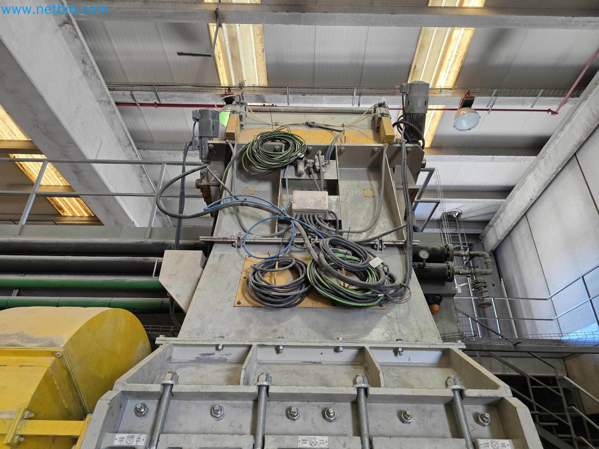Factory Closure Auction: Plastic Sheet Extrusion Lines (PP/PE & PET)
-5