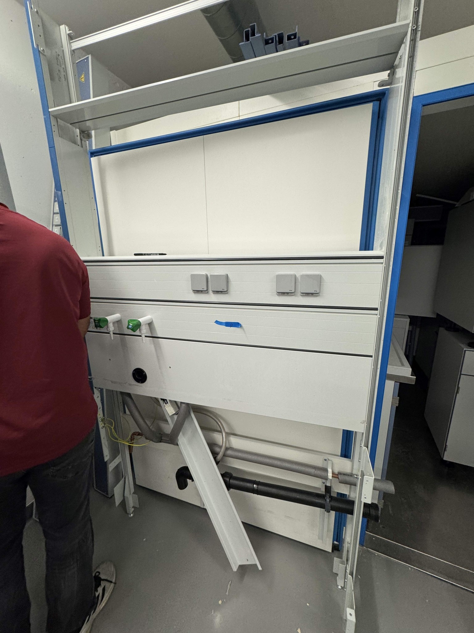 various laboratory furniture-1