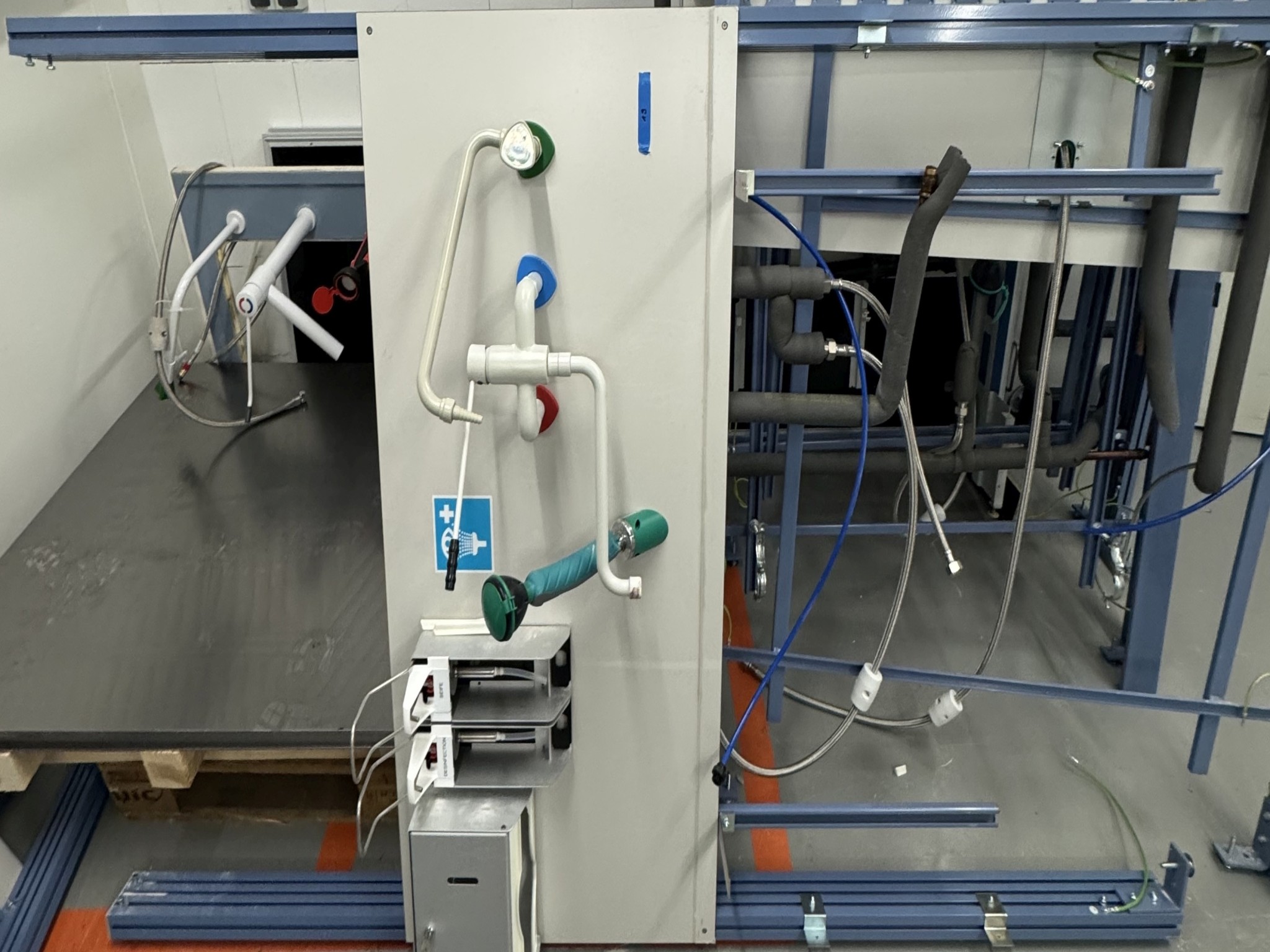 various laboratory furniture-1