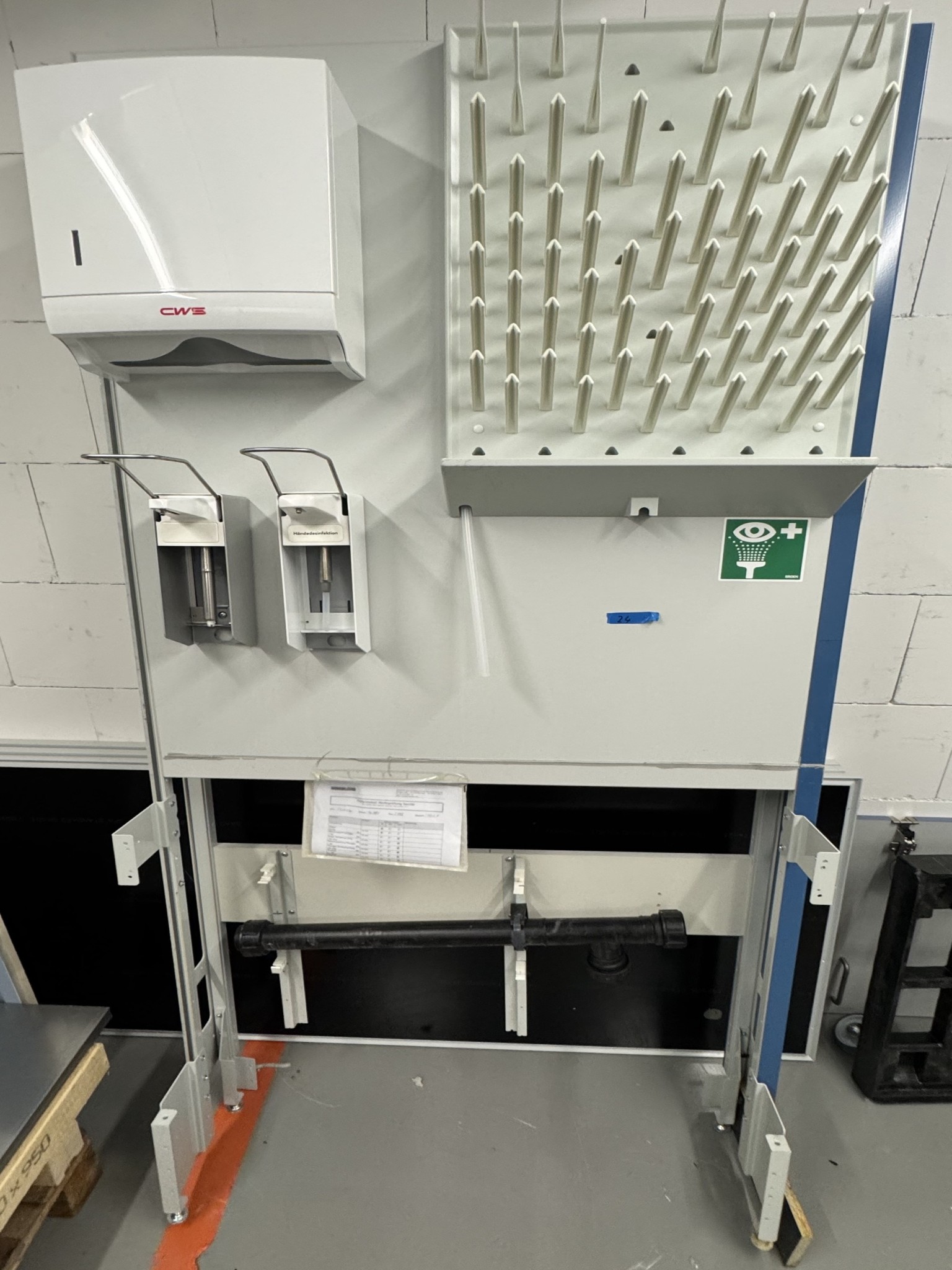 various laboratory furniture-1