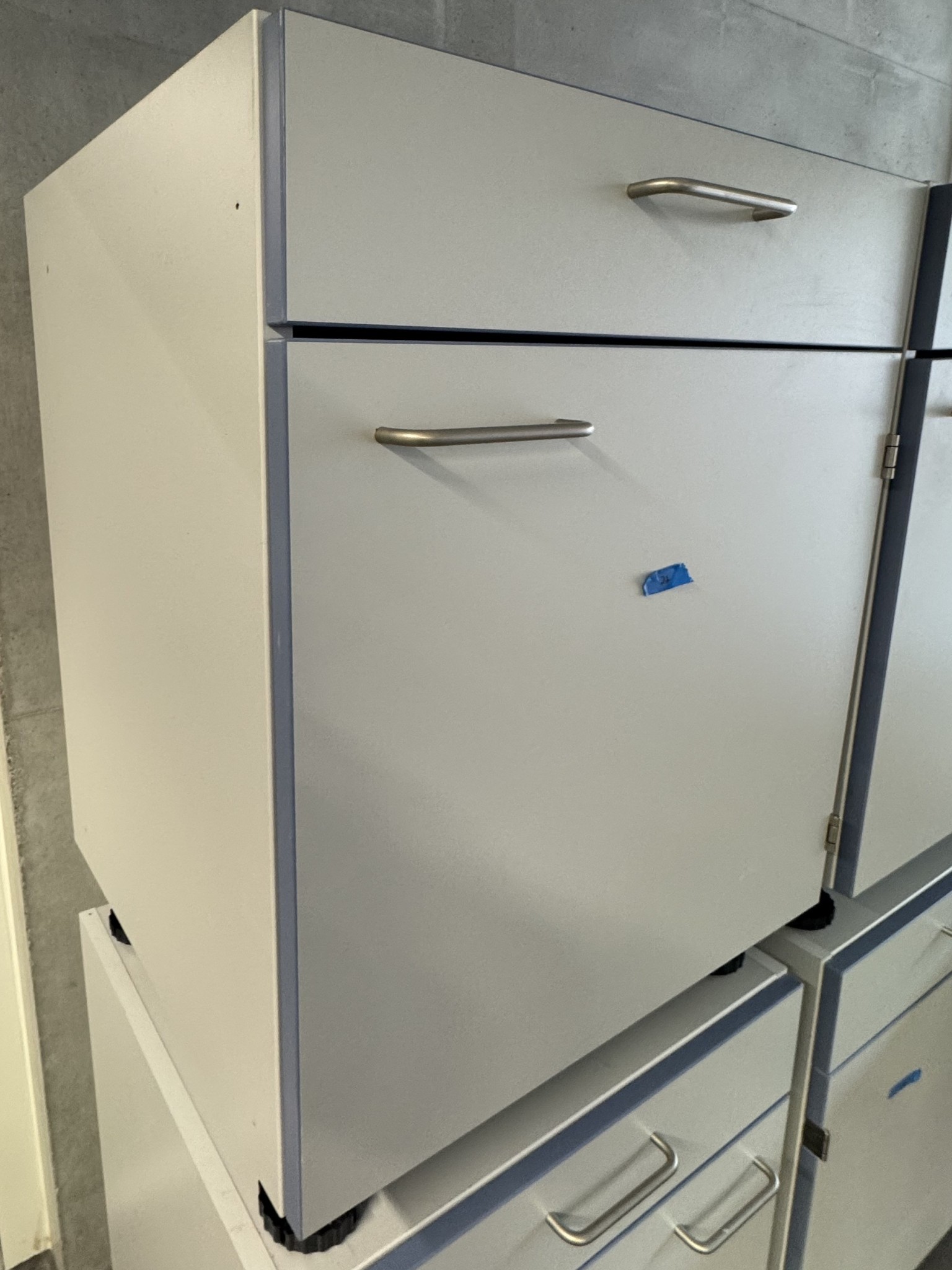 various laboratory furniture-1