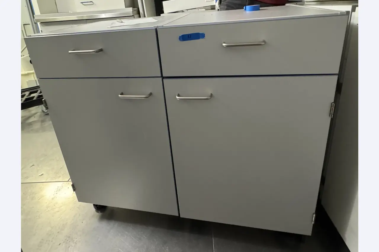various laboratory furniture-1