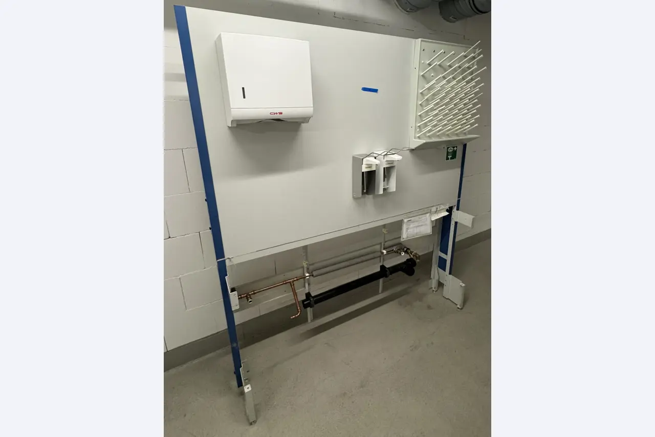 various laboratory furniture-1