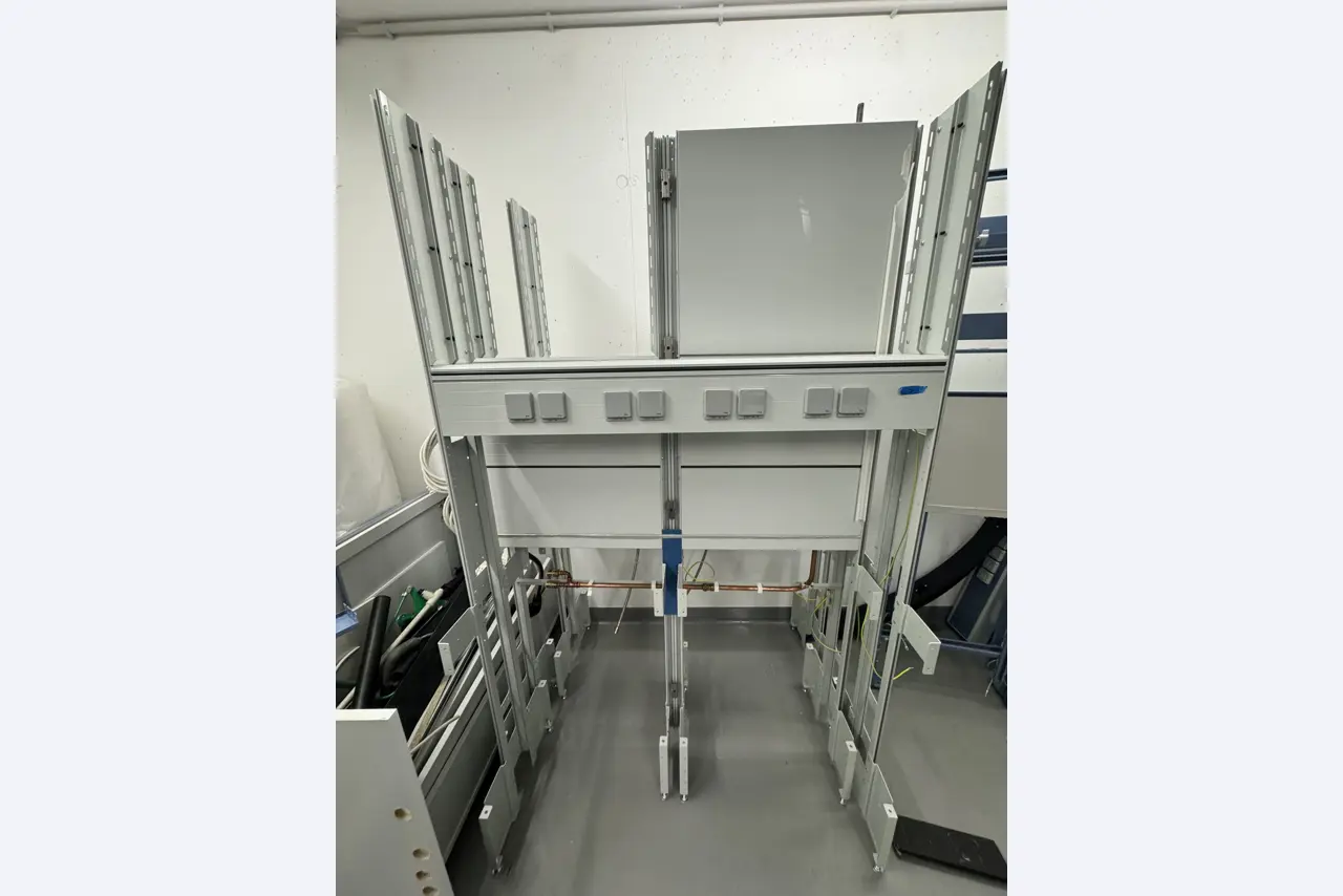 various laboratory furniture-1
