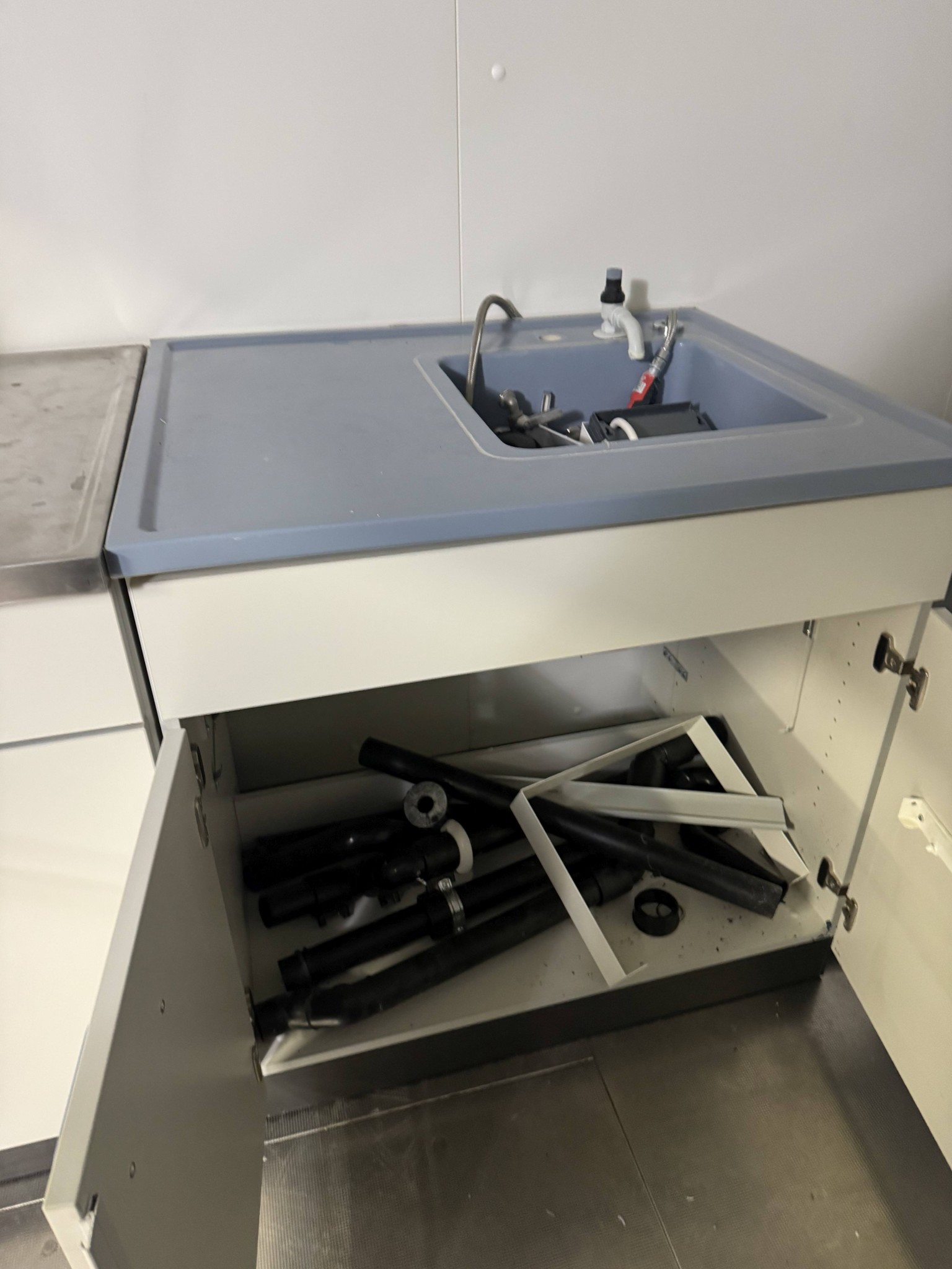 various laboratory furniture-2