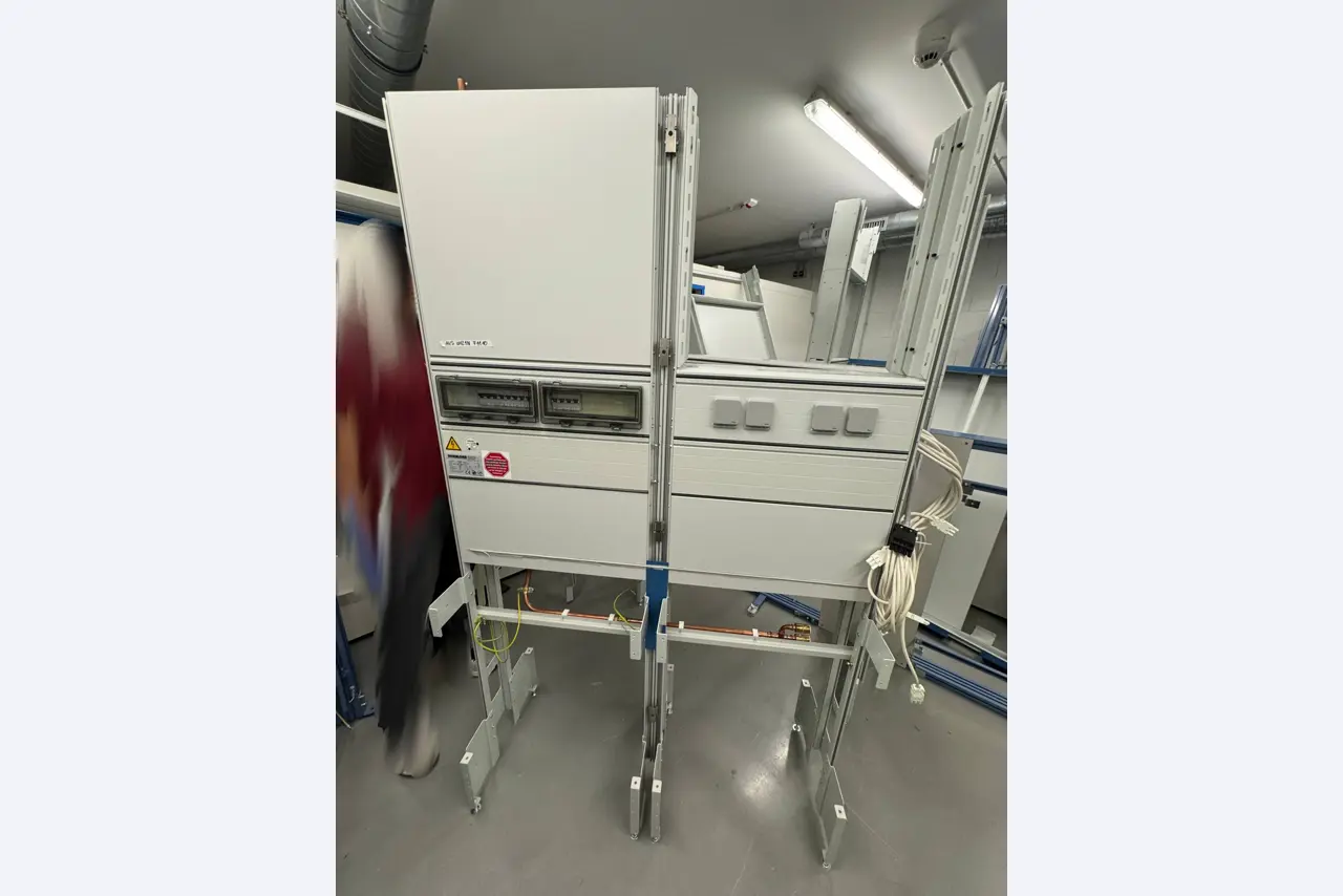 various laboratory furniture-1