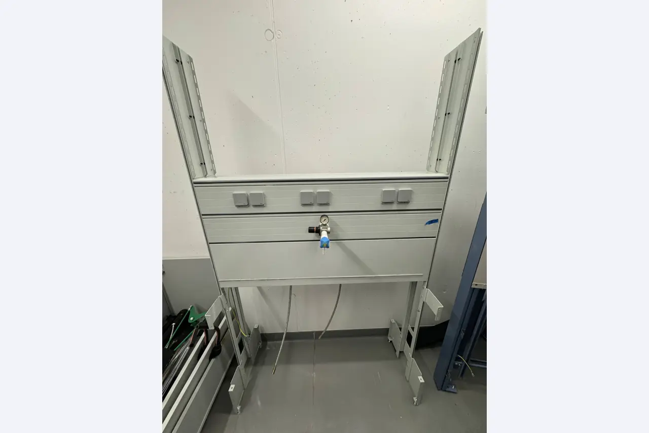 various laboratory furniture-2