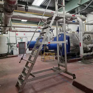 Hliníkový žebřík ESLA