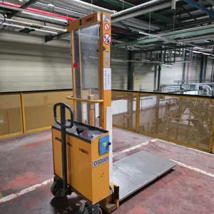 Poloelektrický paletový vozík MIC G 100 M 160S