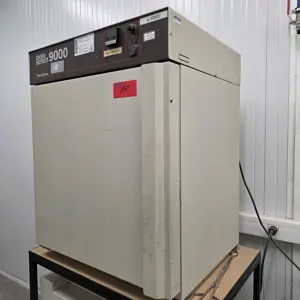 Sušicí skříň THERMOLYNE OV47410-26