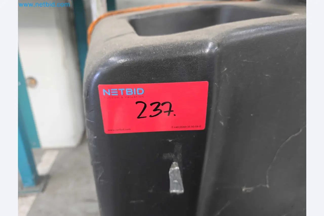 null-11