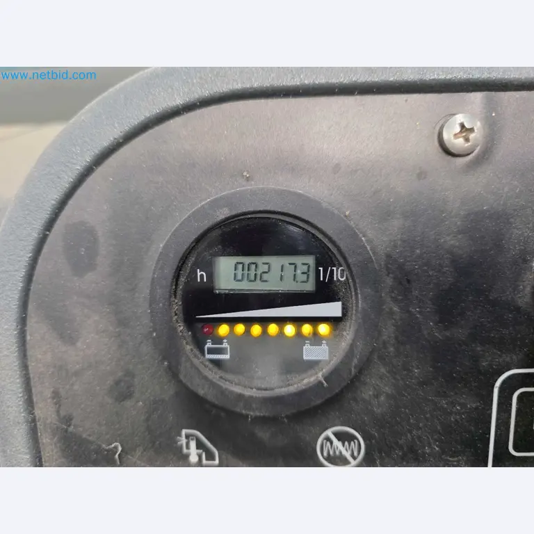 null-8