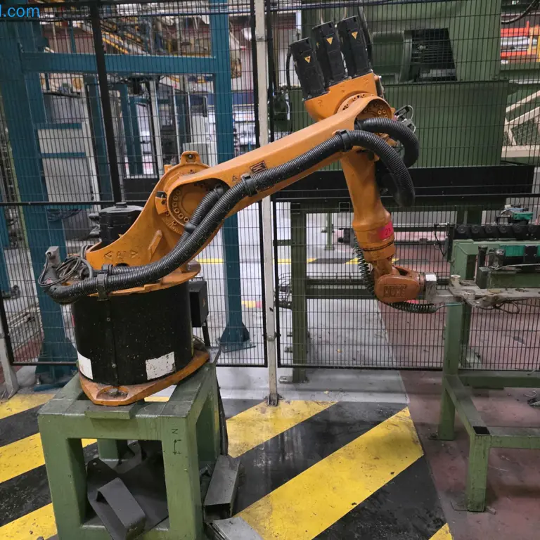 Průmyslové roboty KUKA KR 16