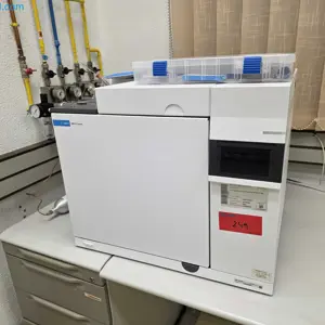 Plynový chromatograf AGILENT 8860 GC System