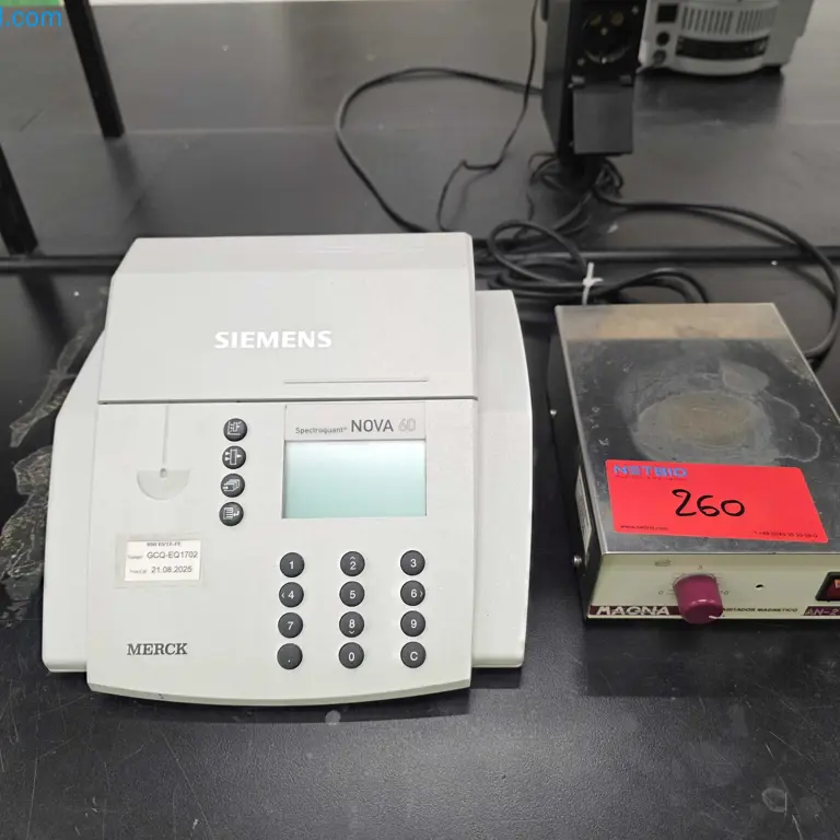 Laboratorní vybavení