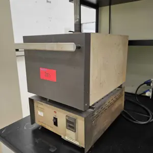 Sušicí skříň THERMOLYNE F48020-26