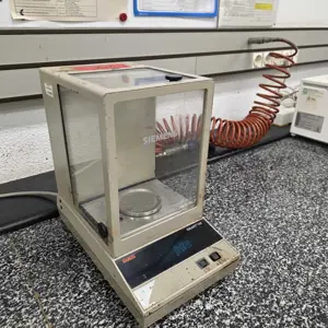 Přesné váhy OHAUS GALAXY 110