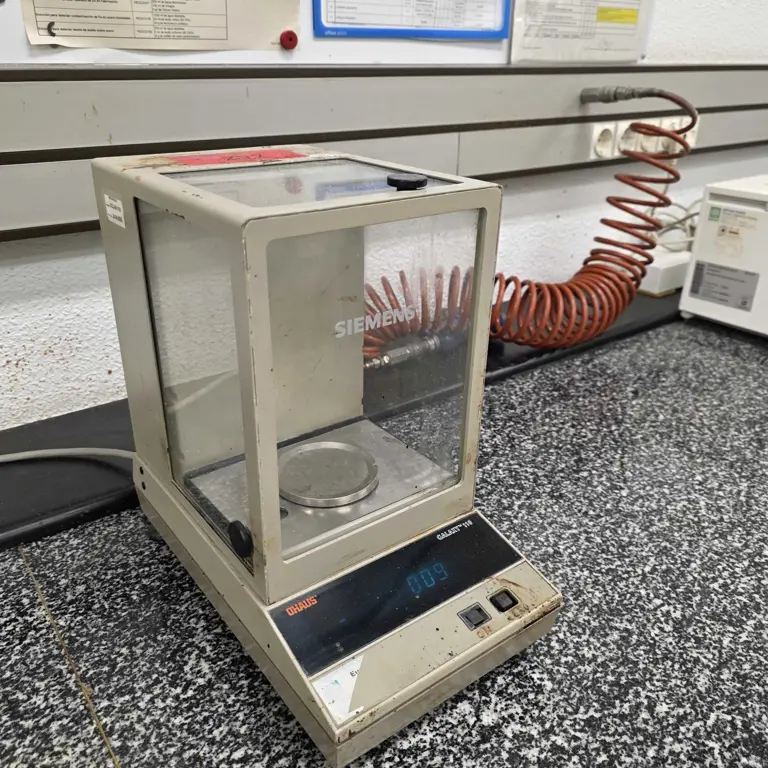 Přesné váhy OHAUS GALAXY 110