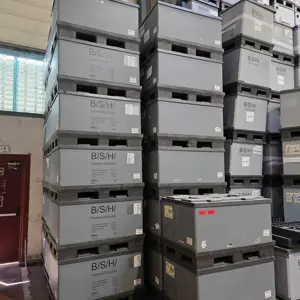 38 Opakovaně použitelné plastové logistické kontejnery KTP System 2000