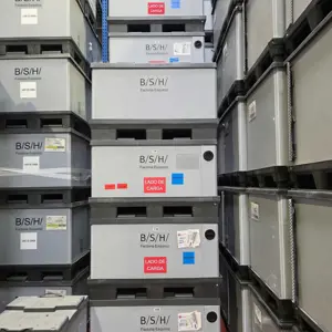 10 Opakovaně použitelné plastové logistické kontejnery KTP