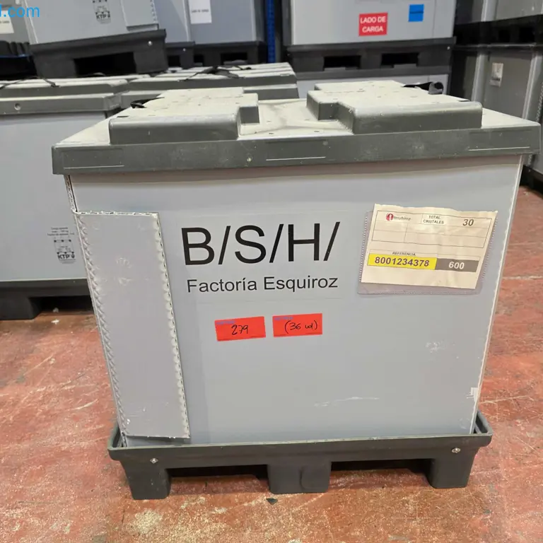 36 Opakovaně použitelné plastové logistické kontejnery KTP System 2000