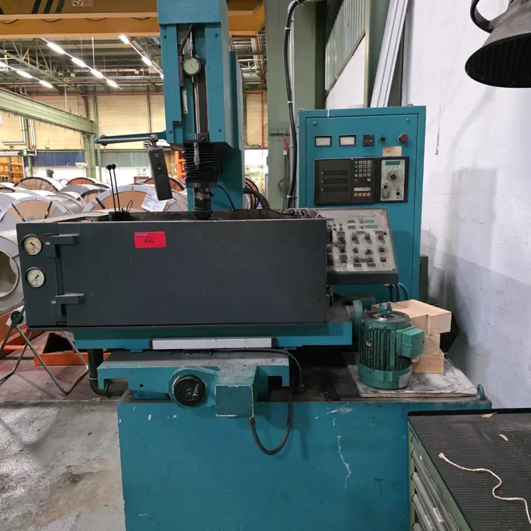 Jiskrový erozní stroj ONA COMPACT 2/45