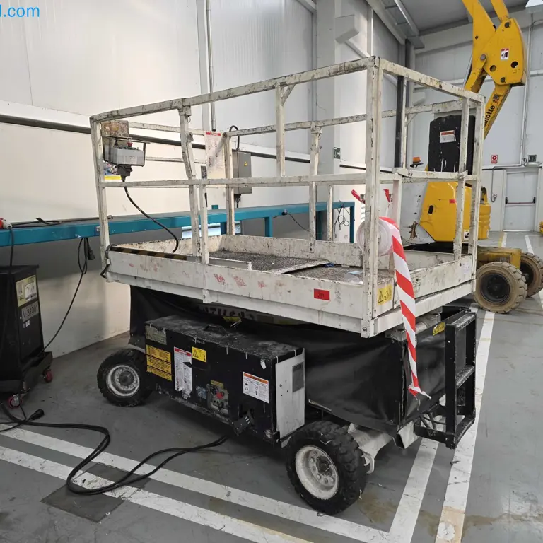 Elektrický nůžkový výtah MATILSA MAT-09