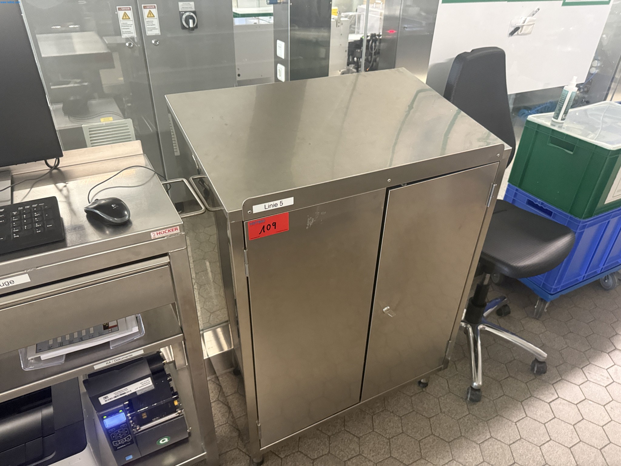 Installations de production et de conditionnement pharmaceutiques / Équipements de laboratoire et d'exploitation-1