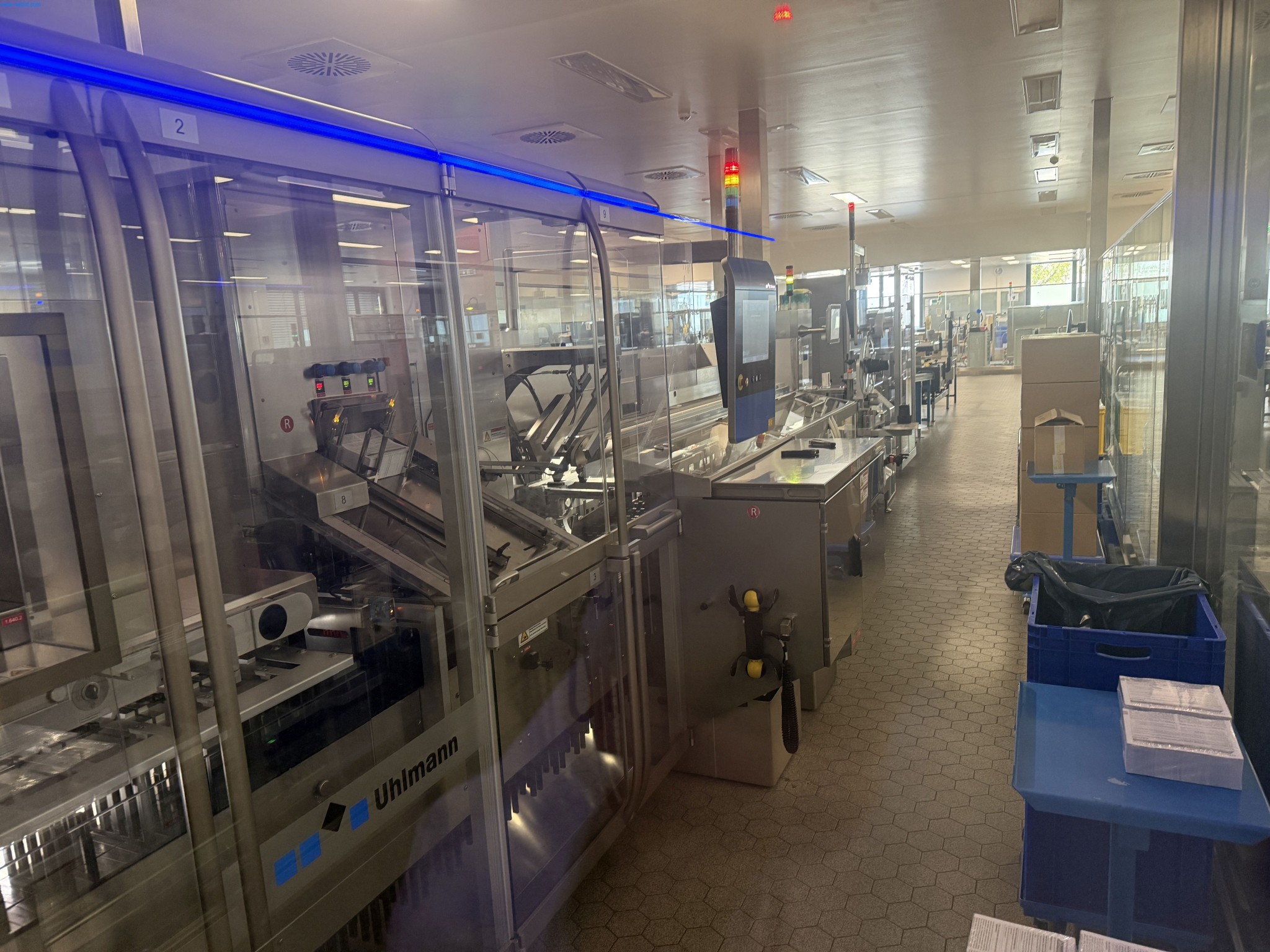 Installations de production et de conditionnement pharmaceutiques / Équipements de laboratoire et d'exploitation-2
