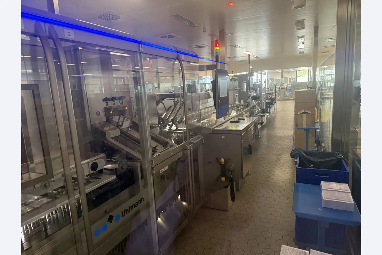 Installations de production et de conditionnement pharmaceutiques / Équipements de laboratoire et d'exploitation-2