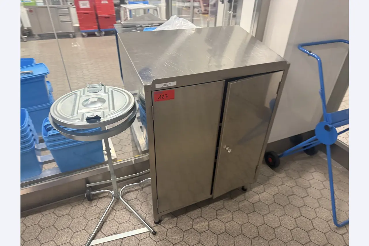 Installations de production et de conditionnement pharmaceutiques / Équipements de laboratoire et d'exploitation-3
