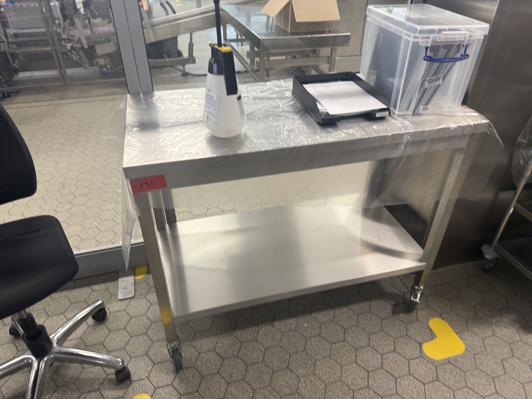 Installations de production et de conditionnement pharmaceutiques / Équipements de laboratoire et d'exploitation-4