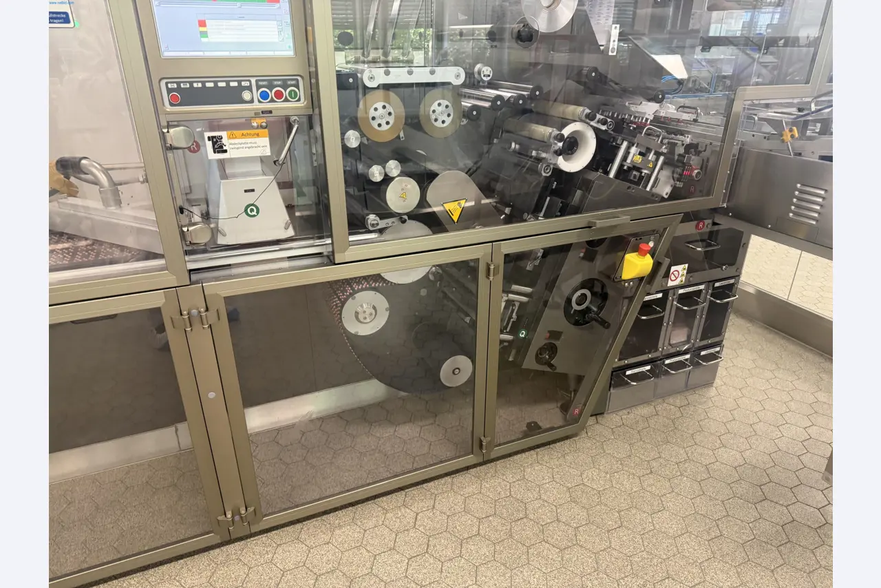 Installations de production et de conditionnement pharmaceutiques / Équipements de laboratoire et d'exploitation-10