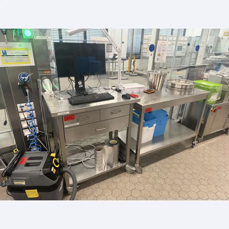 Installations de production et de conditionnement pharmaceutiques / Équipements de laboratoire et d'exploitation-19