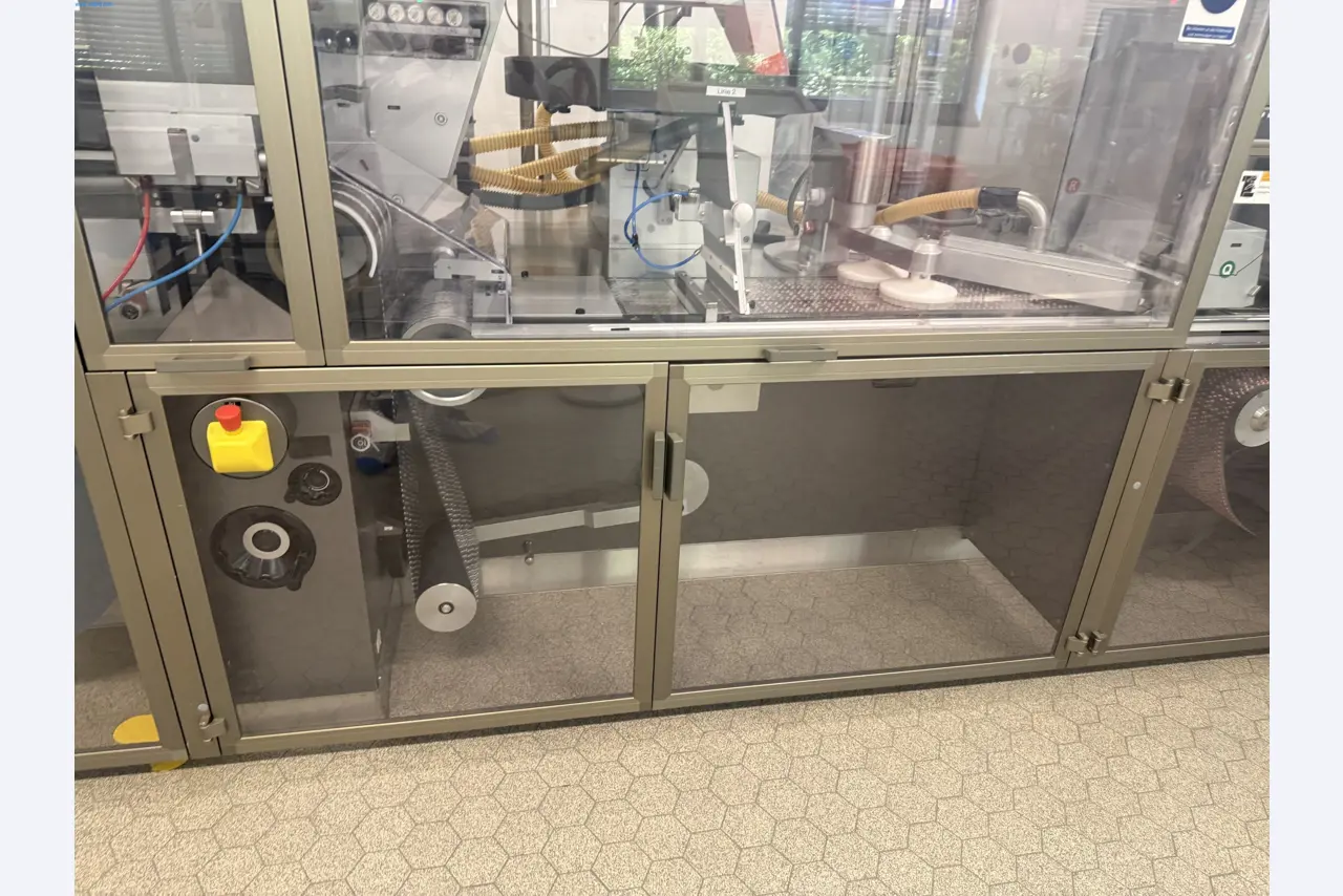 Installations de production et de conditionnement pharmaceutiques / Équipements de laboratoire et d'exploitation-7