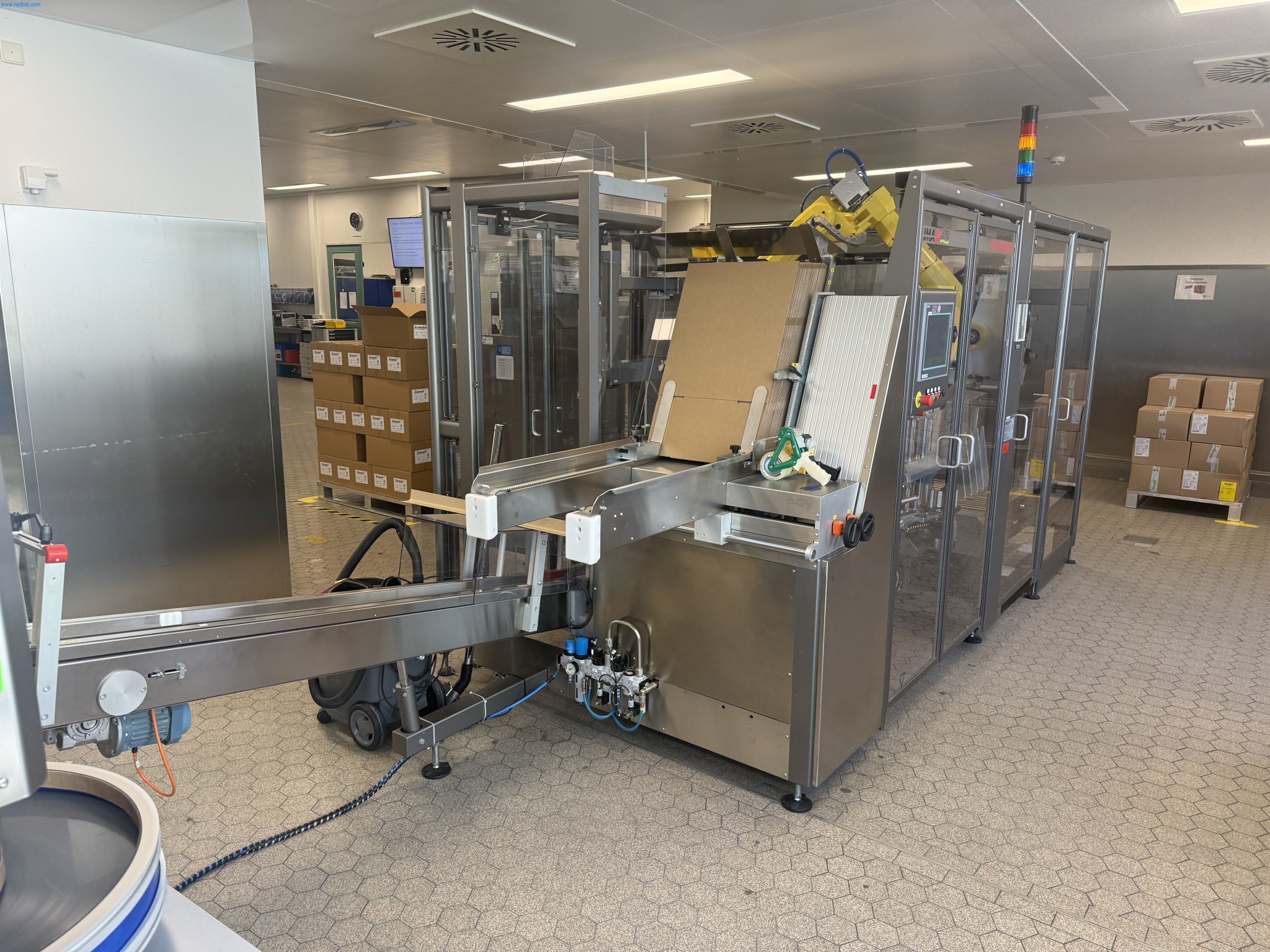 Installations de production et de conditionnement pharmaceutiques / Équipements de laboratoire et d'exploitation-4