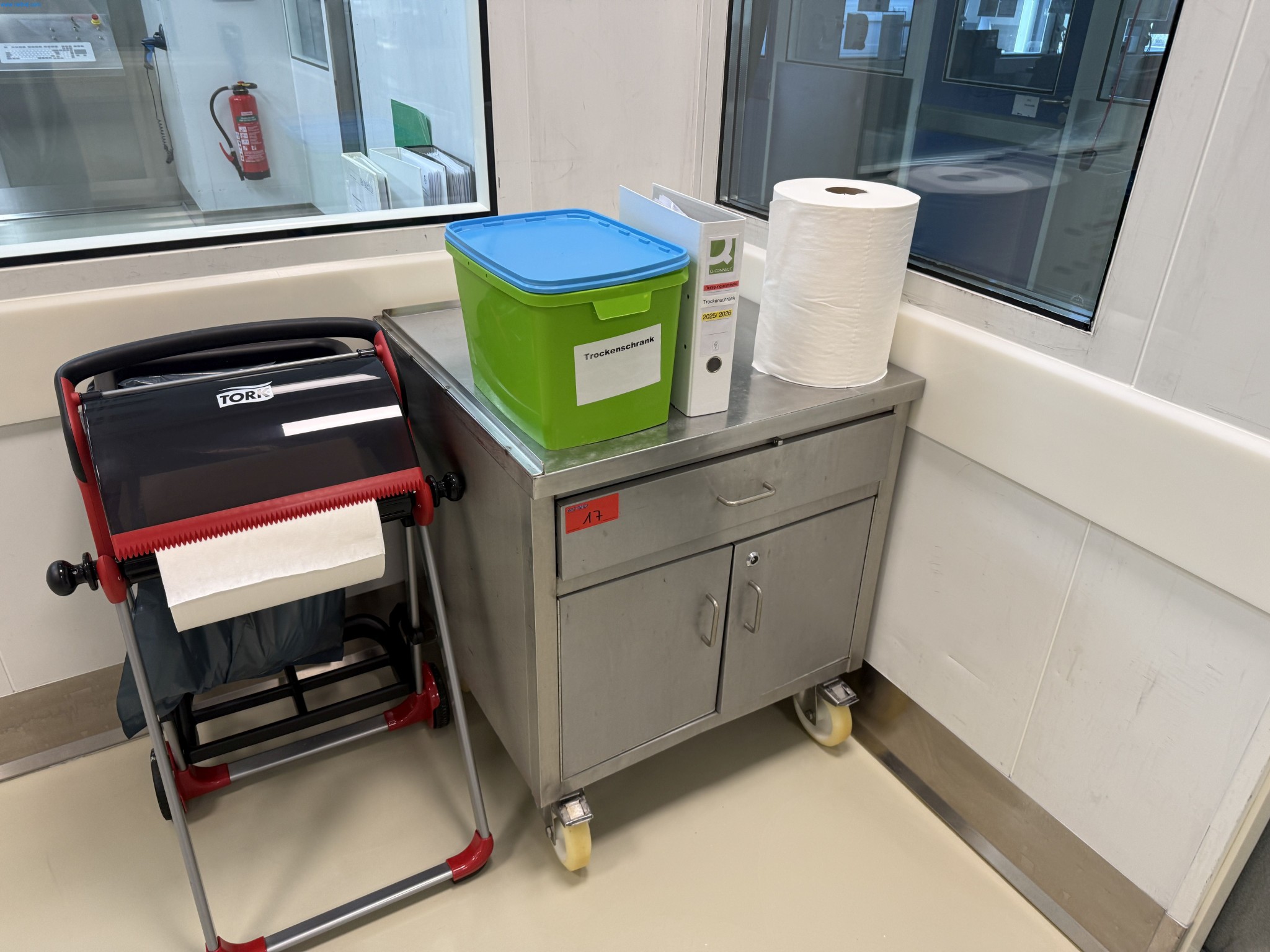 Installations de production et de conditionnement pharmaceutiques / Équipements de laboratoire et d'exploitation-3