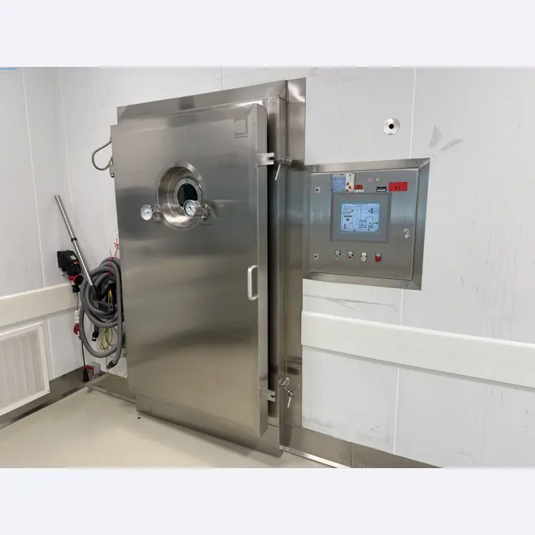 Installations de production et de conditionnement pharmaceutiques / Équipements de laboratoire et d'exploitation-7