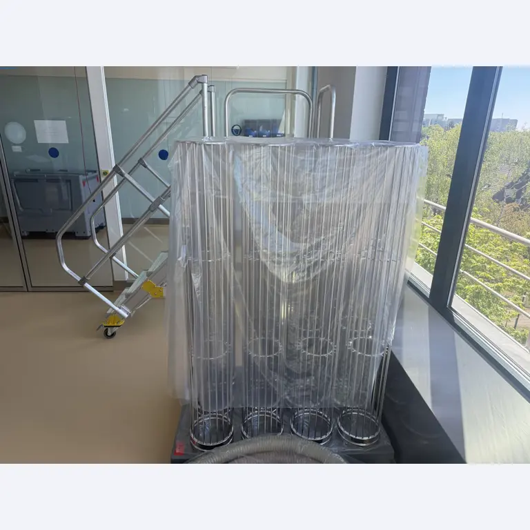 Installations de production et de conditionnement pharmaceutiques / Équipements de laboratoire et d'exploitation-2