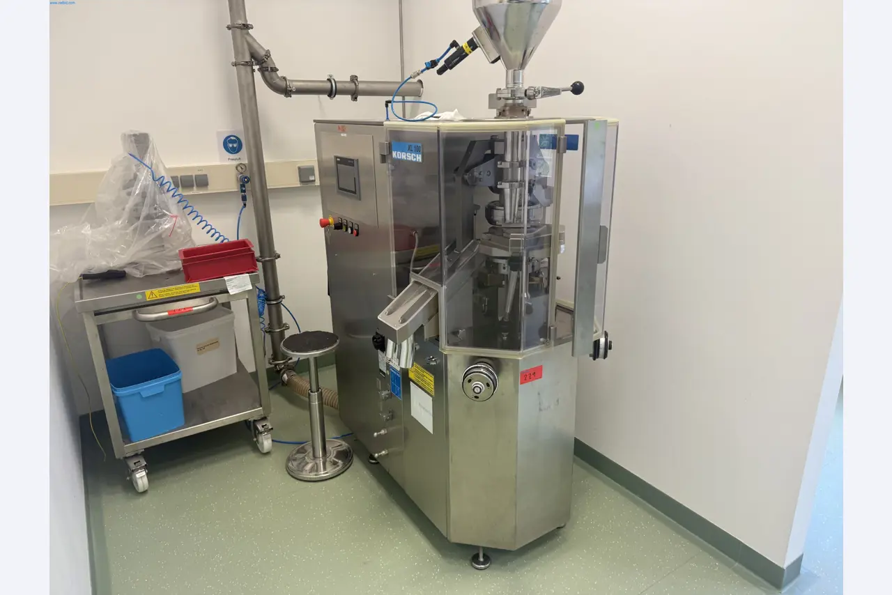 Installations de production et de conditionnement pharmaceutiques / Équipements de laboratoire et d'exploitation-1