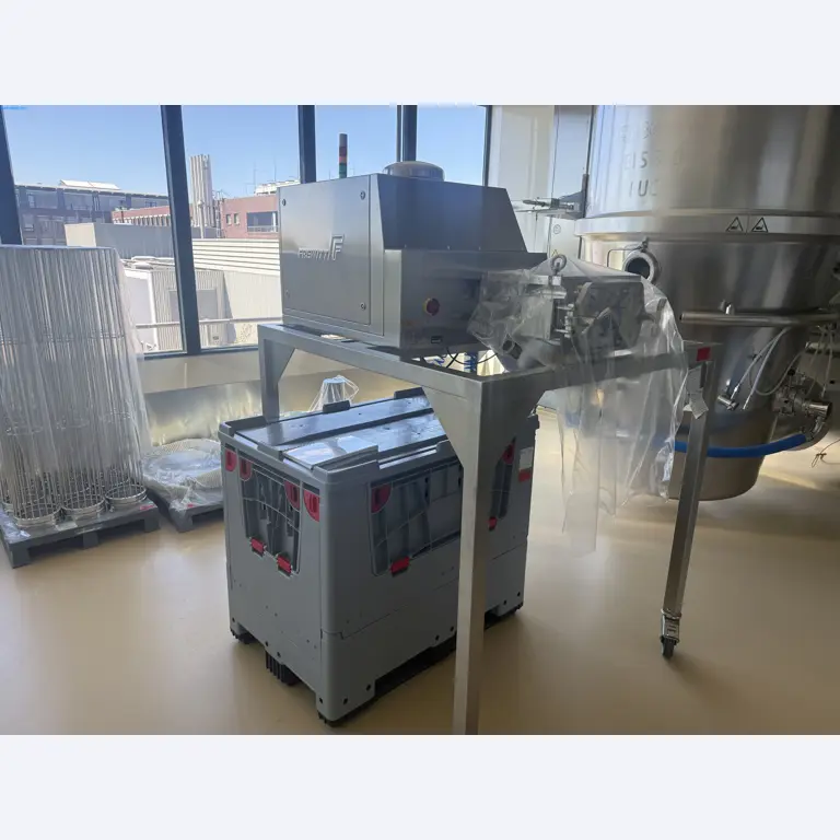 Installations de production et de conditionnement pharmaceutiques / Équipements de laboratoire et d'exploitation-1