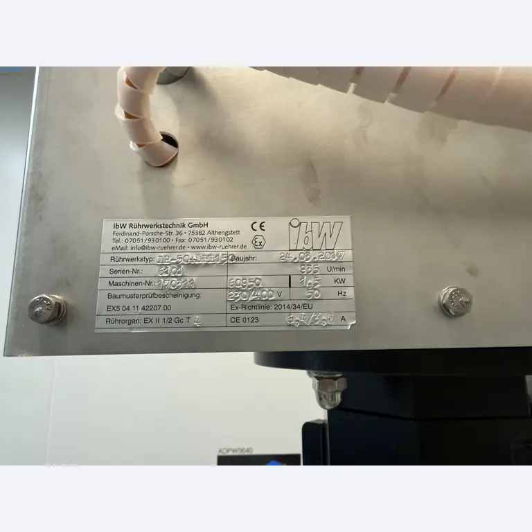 Installations de production et de conditionnement pharmaceutiques / Équipements de laboratoire et d'exploitation-4