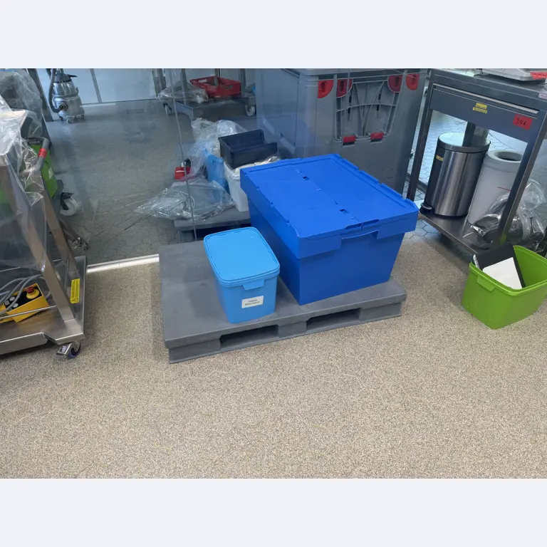 Installations de production et de conditionnement pharmaceutiques / Équipements de laboratoire et d'exploitation-7